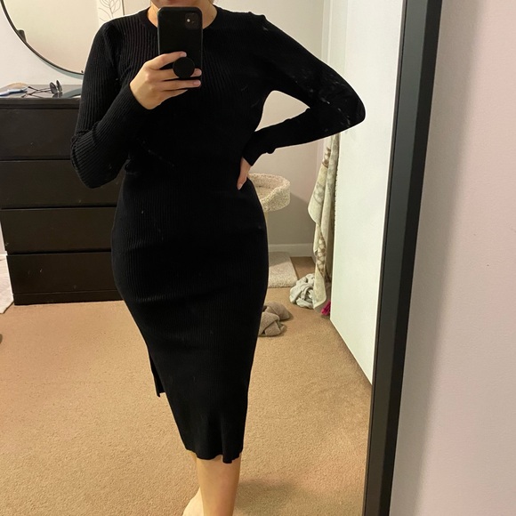 Ribbed knit midi dress - Picture 2 of 4